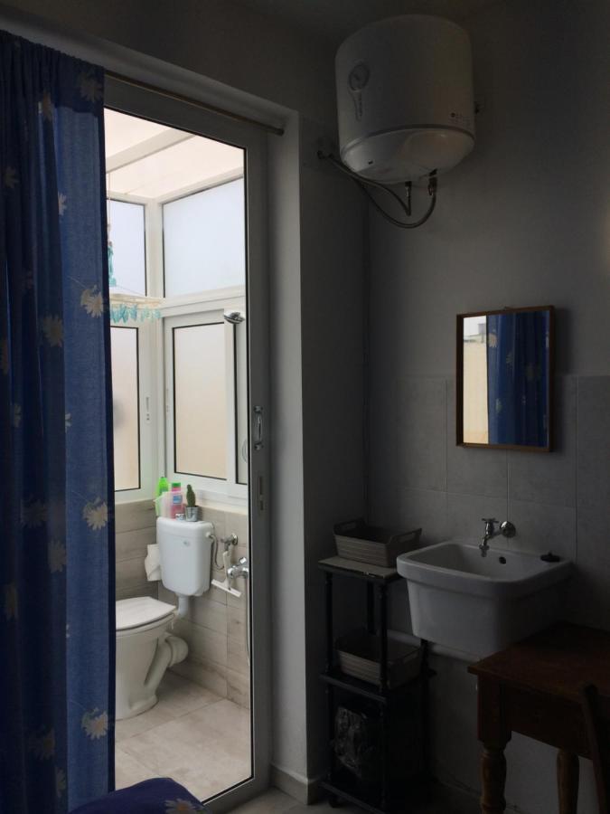 Pawlu Accommodations Sliema Ngoại thất bức ảnh